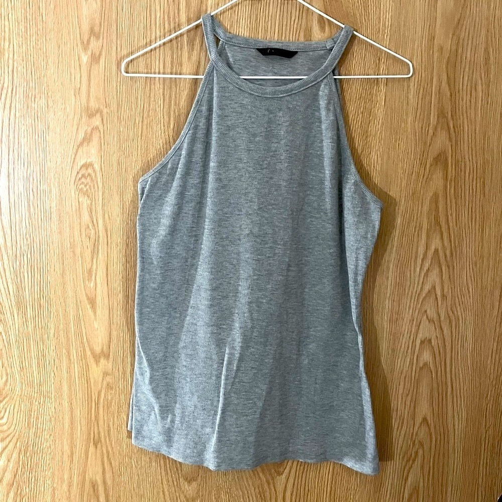 Gray Ribbed Stretch Tank Top - Picture 2 of 3